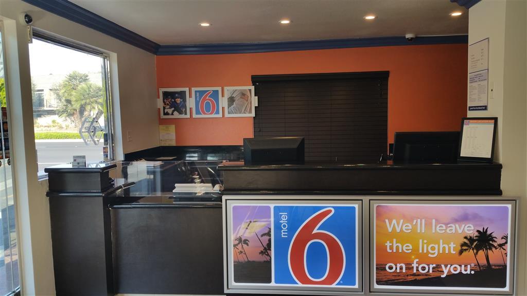 Motel 6-Anaheim, Ca - Buena Park 内观 照片